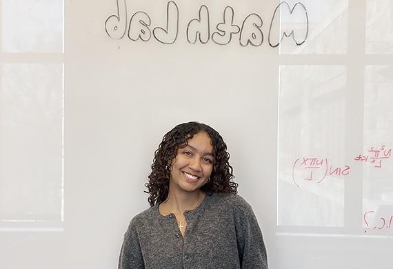 Isabella Garcia in the Math Lab in the Hancock Center. Photo by Lauretta Russell '26.